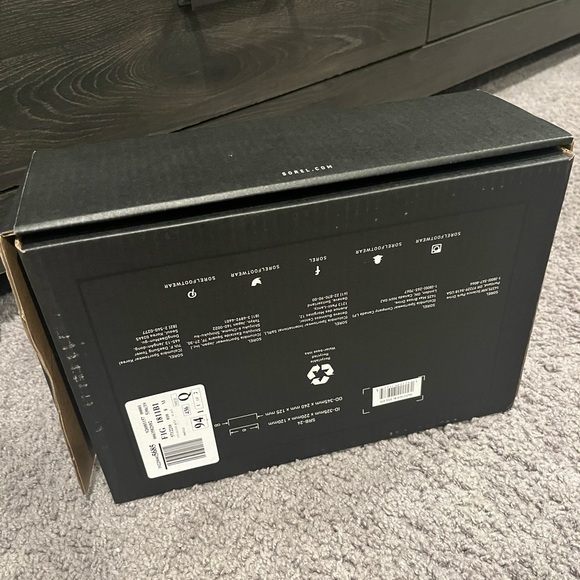 Sorel Black Kinetic Lace Sneaker Size 8 Womens - Picture 8 of 11